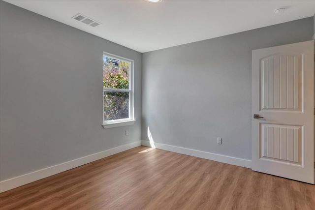 1624 D Street, Hayward, CA 94541