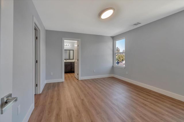1624 D Street, Hayward, CA 94541