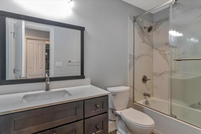 1624 D Street, Hayward, CA 94541