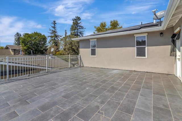 1624 D Street, Hayward, CA 94541