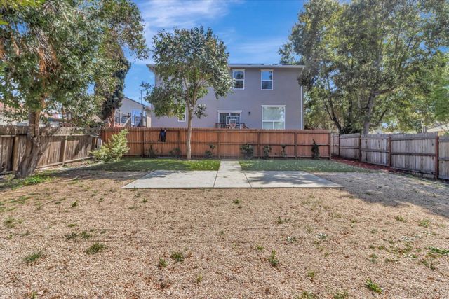 1624 D Street, Hayward, CA 94541