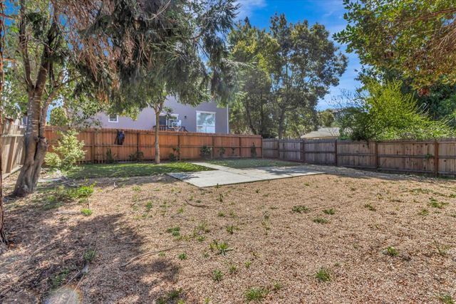 1624 D Street, Hayward, CA 94541
