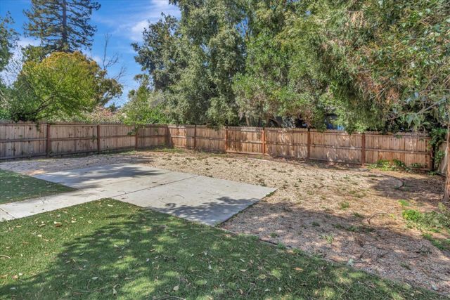 1624 D Street, Hayward, CA 94541
