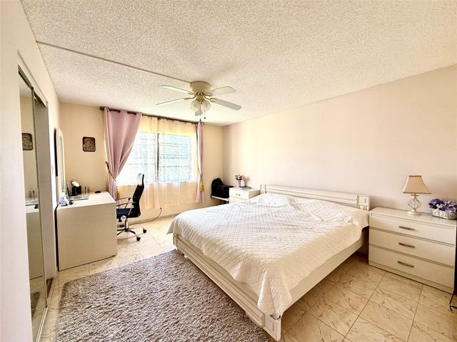9440 SW 8th Street 308, Boca Raton, FL 33428