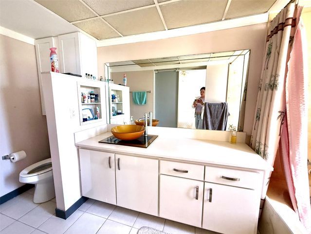 9440 SW 8th Street 308, Boca Raton, FL 33428