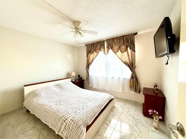 9440 SW 8th Street 308, Boca Raton, FL 33428