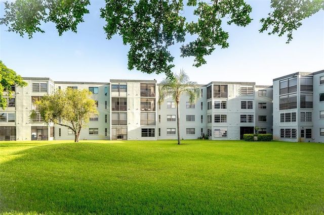 9440 SW 8th Street 308, Boca Raton, FL 33428
