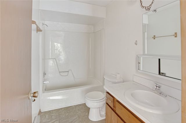 380 N Ridge Road W, Lorain, OH 44053