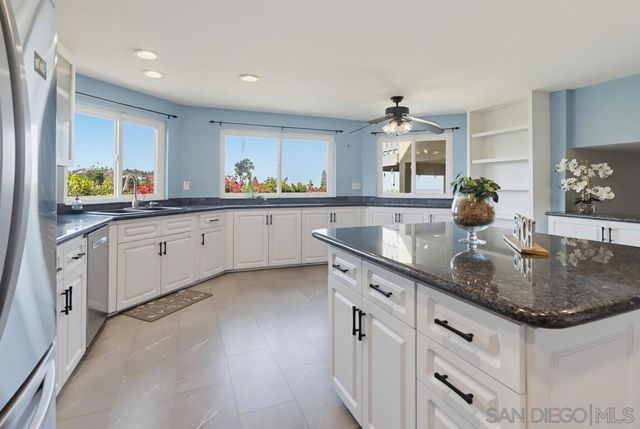 7832 Forrestal, San Diego, CA 92120