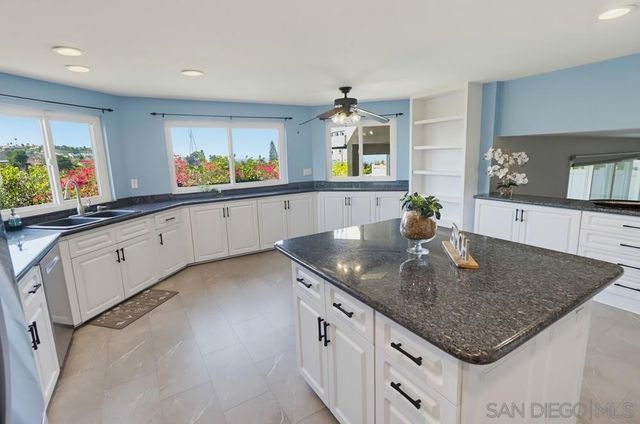 7832 Forrestal, San Diego, CA 92120