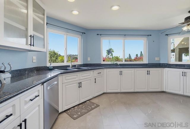 7832 Forrestal, San Diego, CA 92120