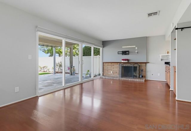 7832 Forrestal, San Diego, CA 92120