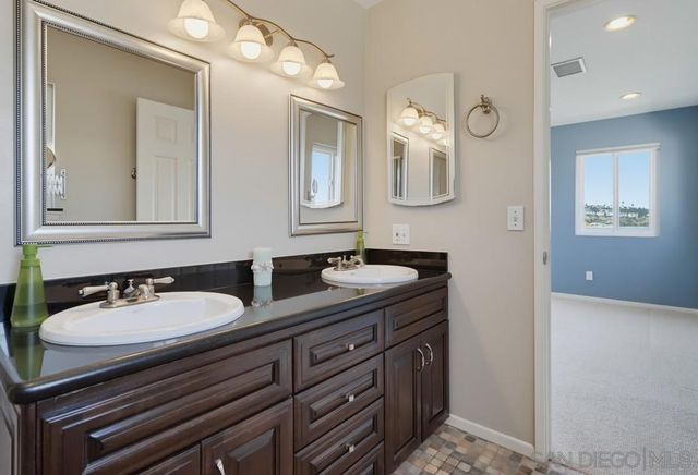 7832 Forrestal, San Diego, CA 92120