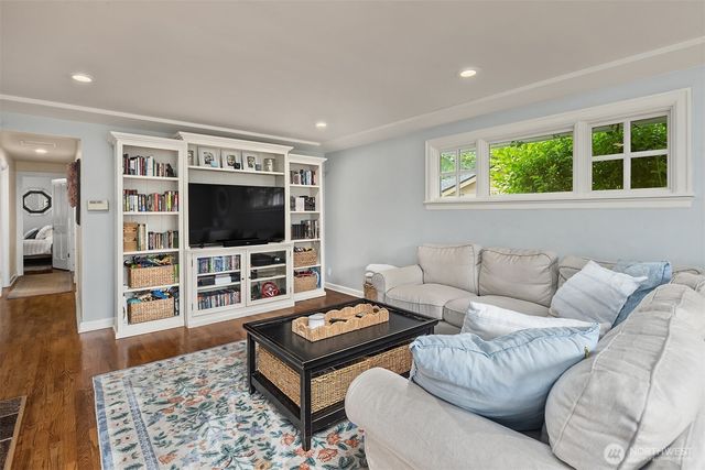 23720 110th Place W, Woodway, WA 98020
