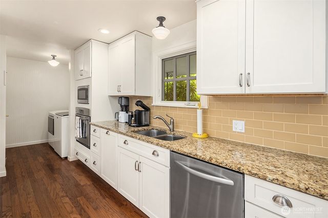 23720 110th Place W, Woodway, WA 98020