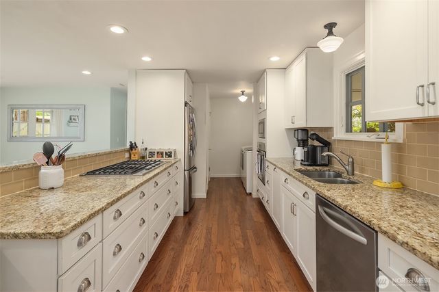 23720 110th Place W, Woodway, WA 98020