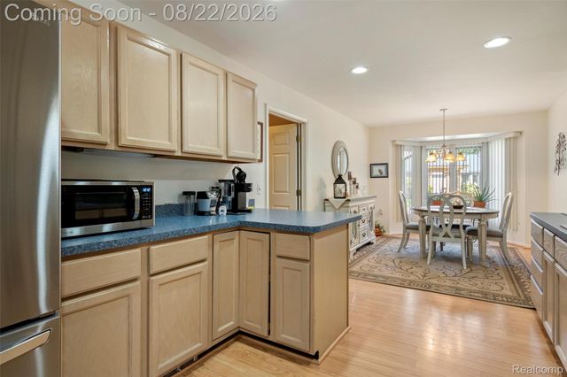 21388 Magnolia Court, Farmington Hills, MI 48336