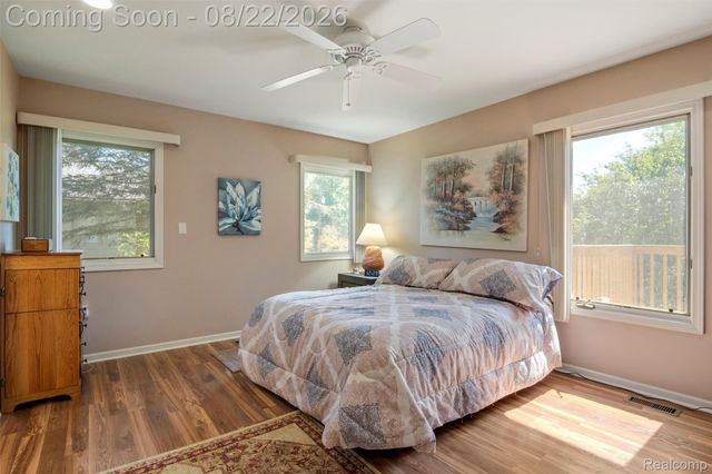 21388 Magnolia Court, Farmington Hills, MI 48336