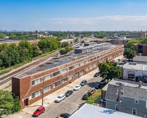 1901 N Springfield Avenue, Chicago, IL 60647