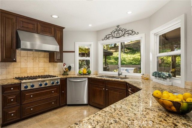 21075 Ridge Park Drive, Yorba Linda, CA 92886