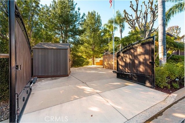 21075 Ridge Park Drive, Yorba Linda, CA 92886