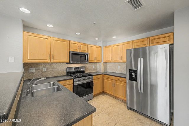 19700 N 76TH Street 2150, Scottsdale, AZ 85255