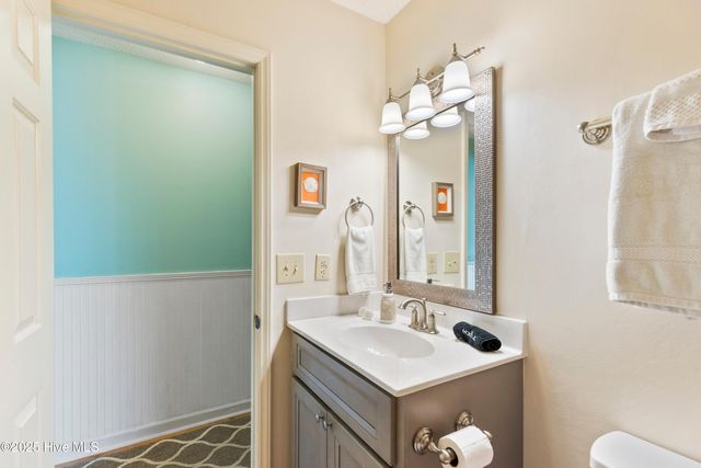 1008 Canal Drive 2a, Carolina Beach, NC 28428