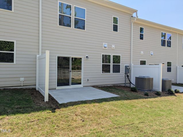 173 Cabernet Drive, Chapel Hill, NC 27516