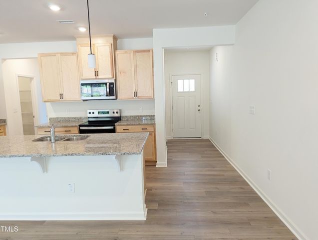 173 Cabernet Drive, Chapel Hill, NC 27516
