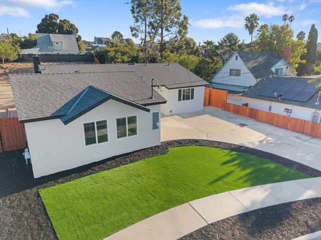 7085 Madrone Avenue, San Diego, CA 92114