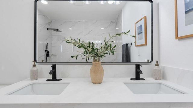 7085 Madrone Avenue, San Diego, CA 92114