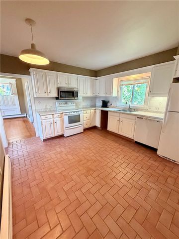 1561 Cranston Street 1, Cranston, RI 02920