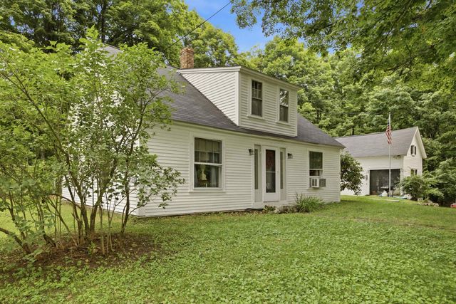 111 Barton Corner Road, Hopkinton, NH 03229
