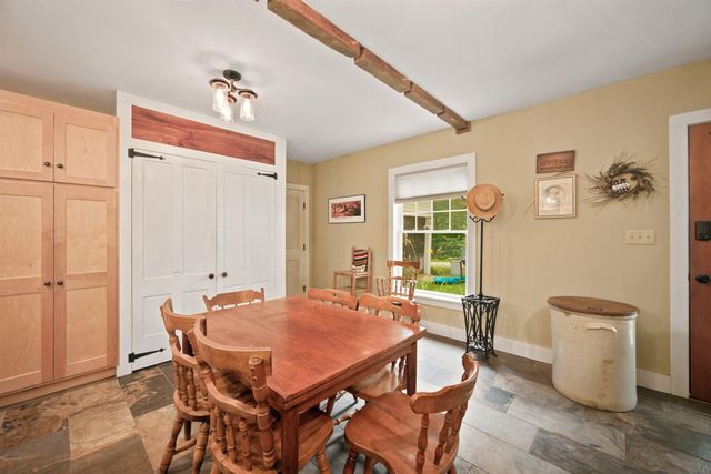 111 Barton Corner Road, Hopkinton, NH 03229