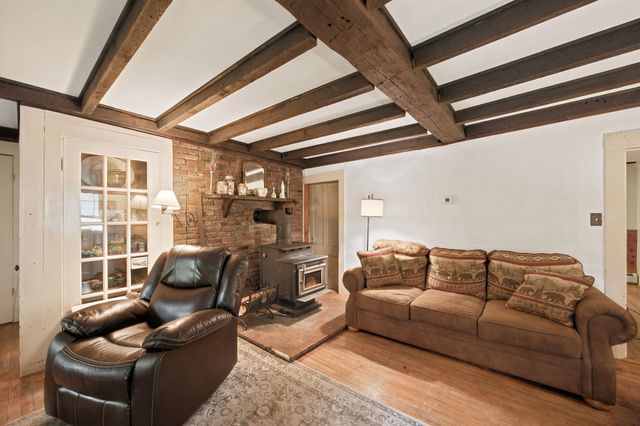 111 Barton Corner Road, Hopkinton, NH 03229