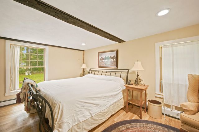 111 Barton Corner Road, Hopkinton, NH 03229