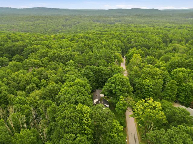 111 Barton Corner Road, Hopkinton, NH 03229