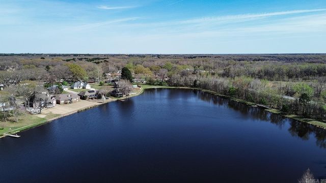 14 Westpointe Drive, Jacksonville, AR 72076