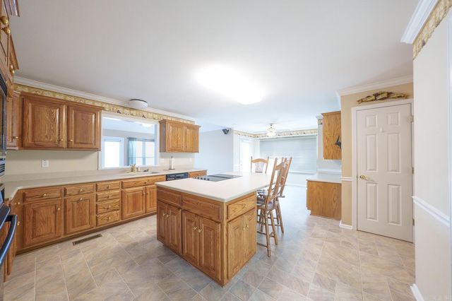 14 Westpointe Drive, Jacksonville, AR 72076