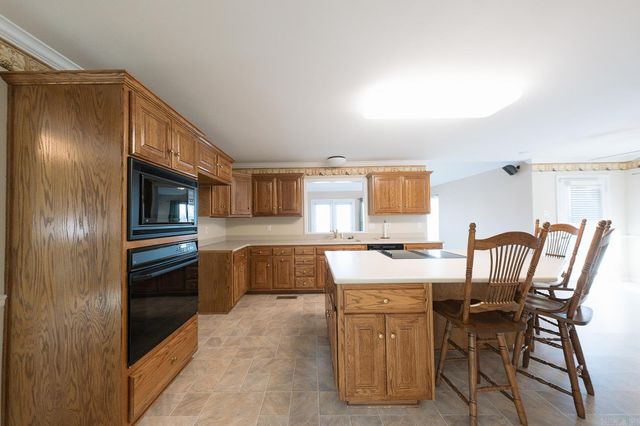 14 Westpointe Drive, Jacksonville, AR 72076