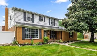 18607 Colonial Court, Allen Park, MI 48101