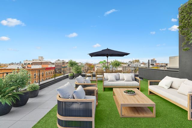 831 KNICKERBOCKER Avenue PH4, New York City, NY 11207