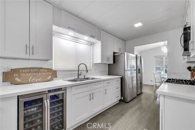 3663 Buchanan 112, Riverside, CA 92503