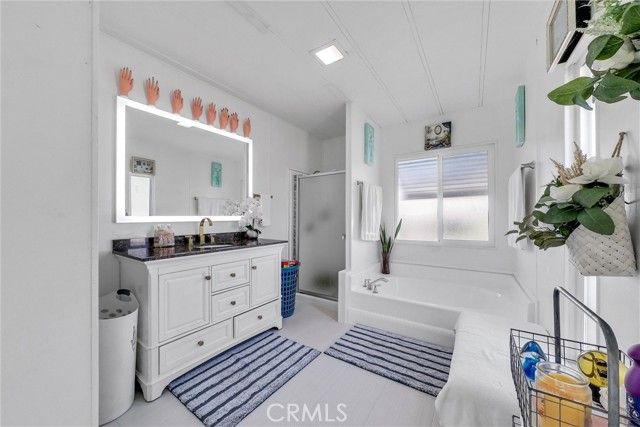 3663 Buchanan 112, Riverside, CA 92503