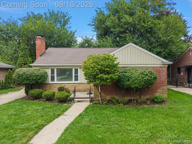 3034 Woodslee Drive, Royal Oak, MI 48073