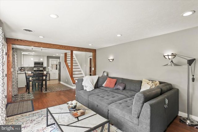 324 CENTENNIAL AVE, Hanover, PA 17331