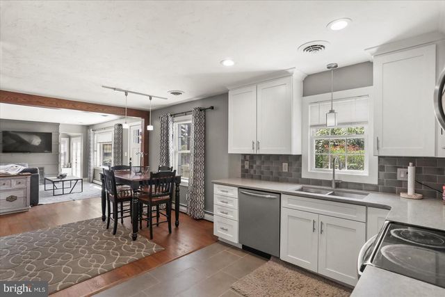324 CENTENNIAL AVE, Hanover, PA 17331