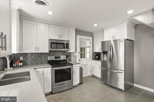 324 CENTENNIAL AVE, Hanover, PA 17331