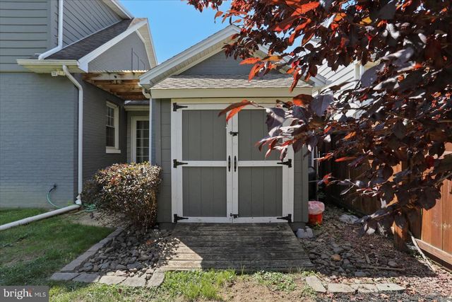 324 CENTENNIAL AVE, Hanover, PA 17331