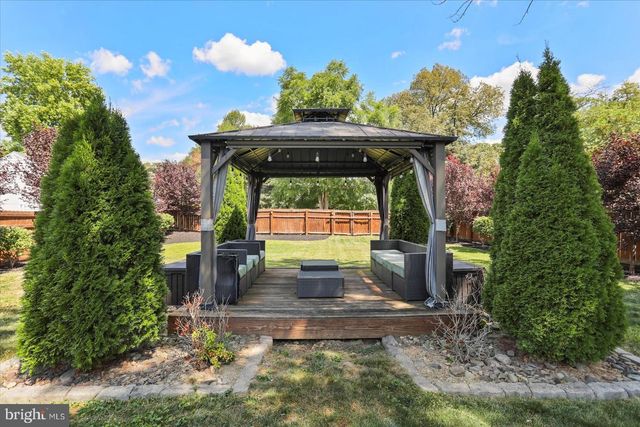 324 CENTENNIAL AVE, Hanover, PA 17331
